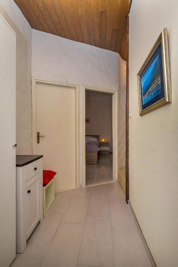 Apartman Montana, Town Centre Makarská Exteriér fotografie