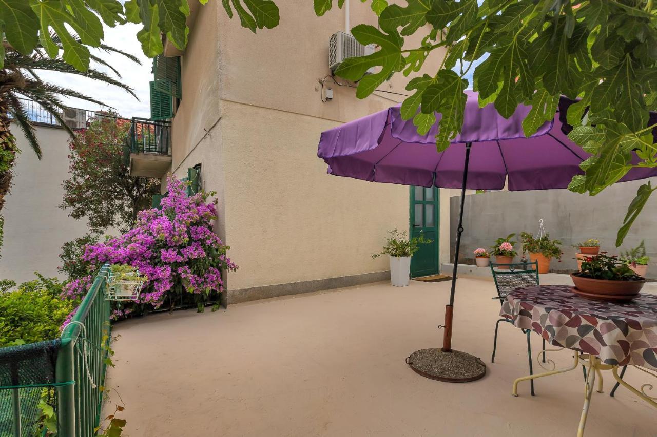 Apartman Montana, Town Centre Makarská Exteriér fotografie